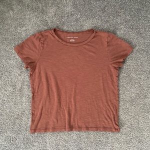 American Eagle Cropped T-shirt